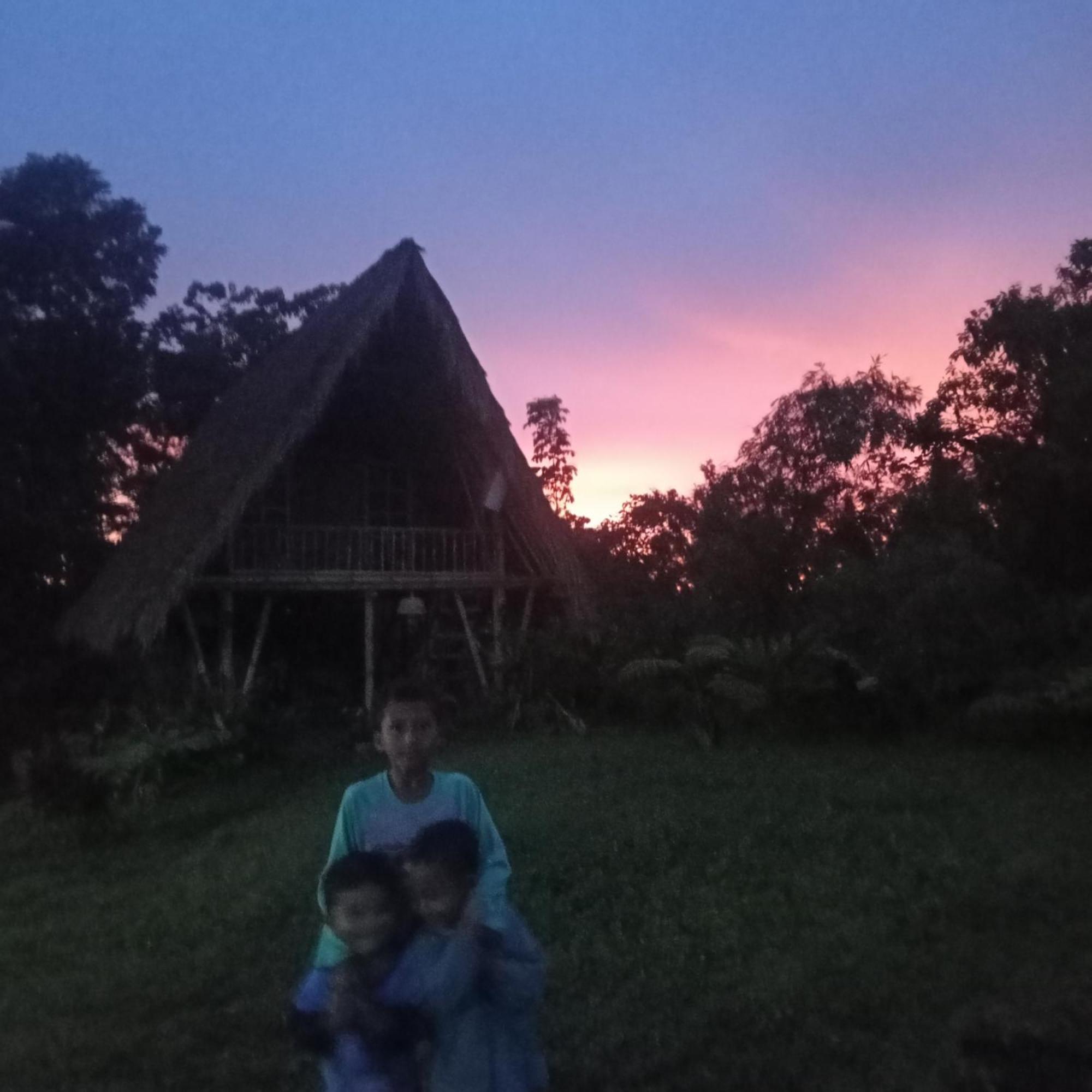 Girang Rinjani Bungalows Tetebatu Phòng bức ảnh