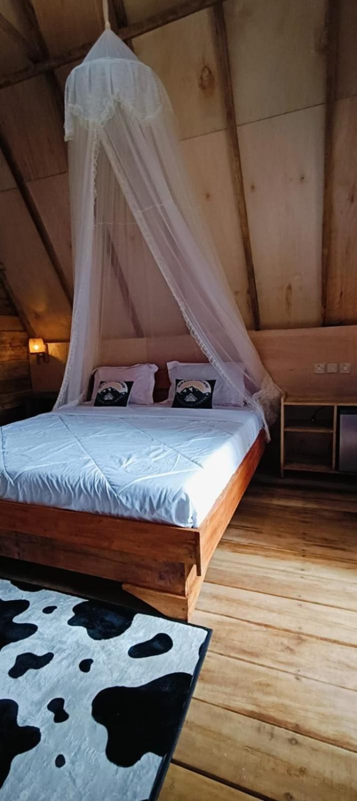 Girang Rinjani Bungalows Tetebatu Ngoại thất bức ảnh
